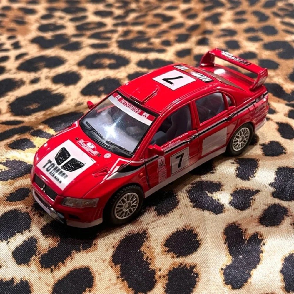 Mitsubishi Lancer Evolution VII Kinsmart 1:36 Scale Diecast Car